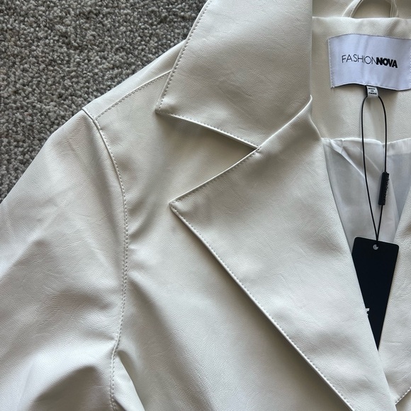 Fashion Nova White Faux Leather Martinis In The City Trench Coat - Picture 10 of 13